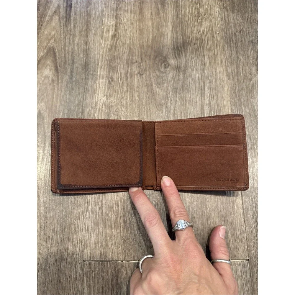 Hand Tooled Bifold Leather Wallet with Embossed Bear - NEW